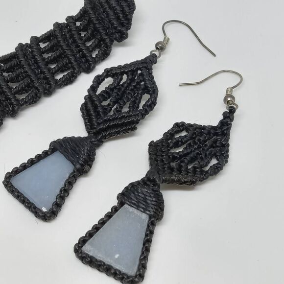 Black Handmade Macrame Jewelry Set Necklace Earrings Blue Stone Woven 18"L - Picture 3 of 3
